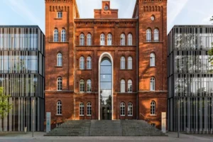 hamburg_university_of_technology_1627369907_sm