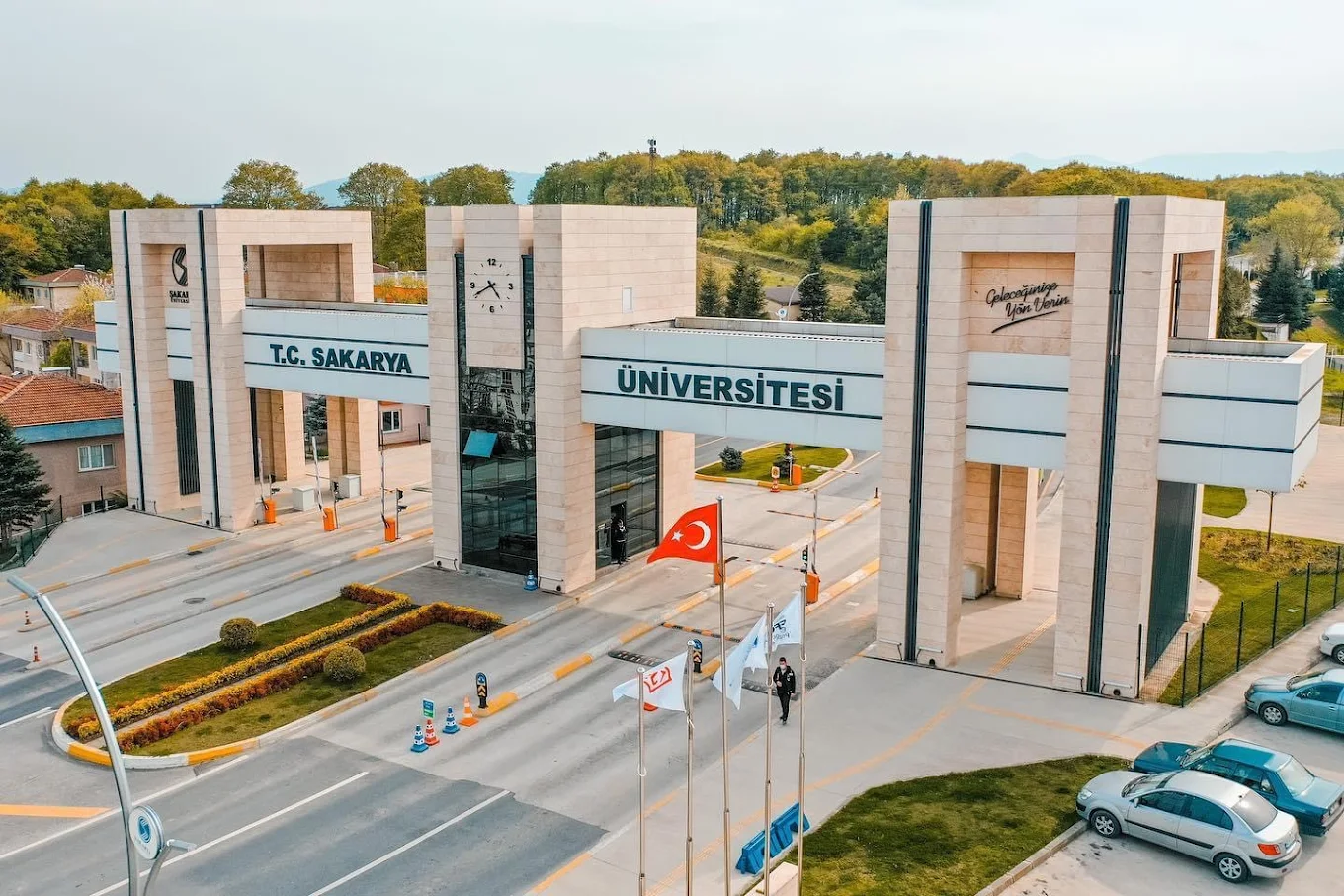 المدخل الرئيسي لجامعة Sakarya University في تركيا